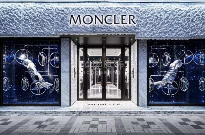 Moncler